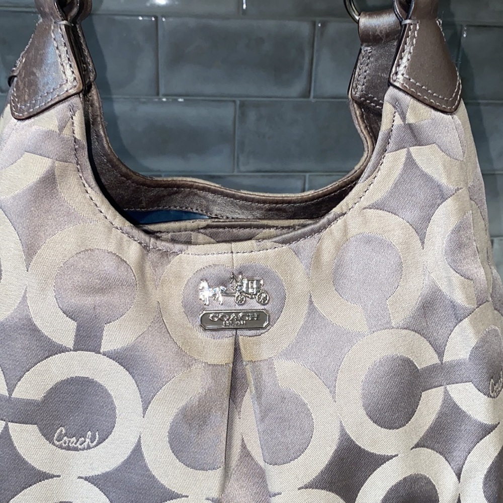 Coach Madison Maggie OpArt Silver, Gray - Picture 3 of 12